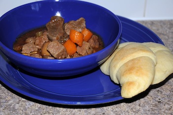 beef bourginon with croissants