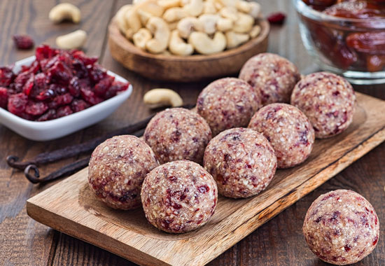 cashew balls