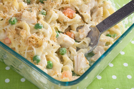 casserole with peas and carrots