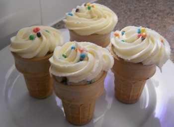 ice cream cone cakes