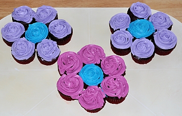 flower cakes