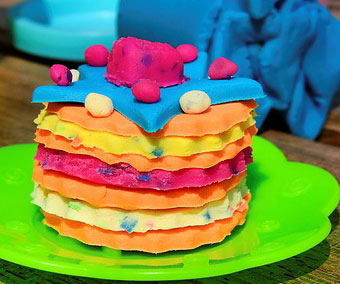 Homemade playdough recipe