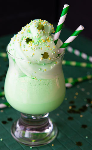 green milkshake