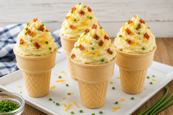 Mashed potatoes served in cake cones