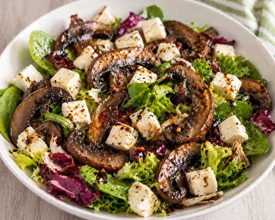 Portobello mushroom salad