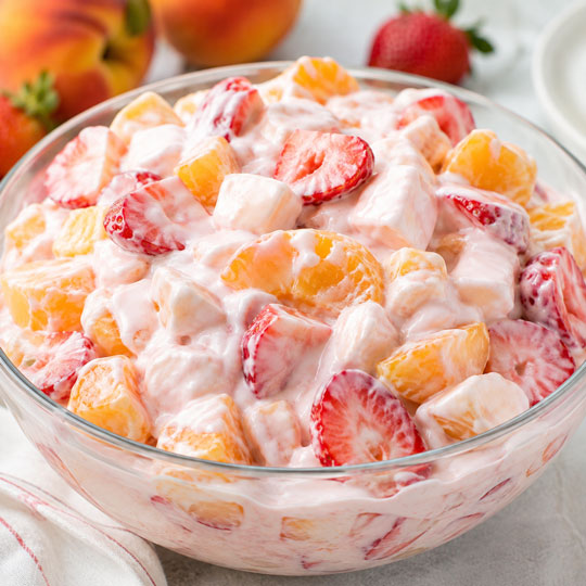 Peach strawberry yogurt salad