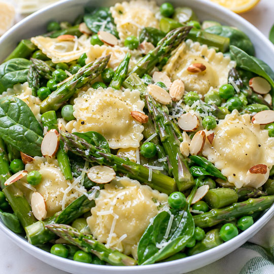 Spring ravioli pasta salad