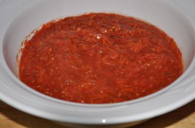 tomato sauce with carrots