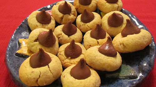 peanut butter blossom cookies