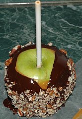 chocolate caramel apple