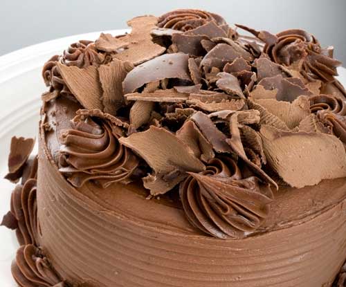 chocolate cake with curls