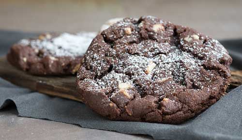 chocolate cookies powdered sugar topping
