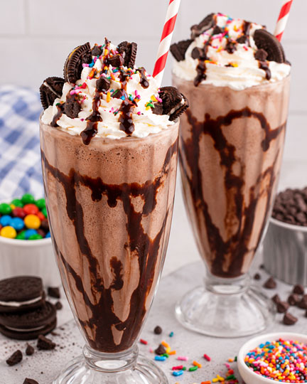 Deluxe easy milkshakes