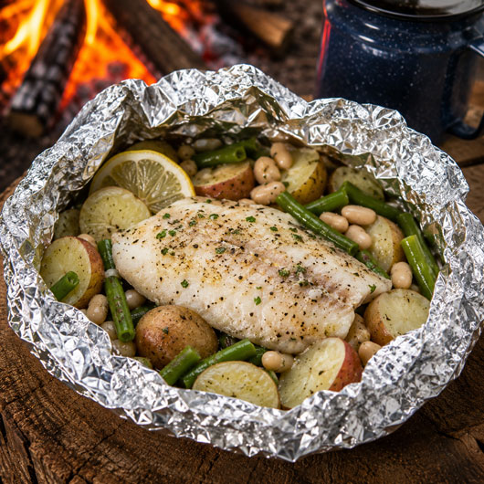 Fish and potato foil packet with green beans and white beans