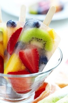 fruity popsicles