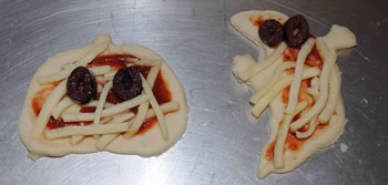 halloween pizzas