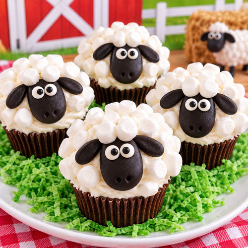 Sheep cupcakes