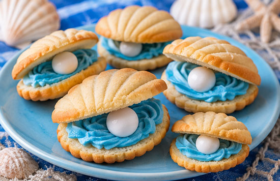 Pearl cookies for a Little Mermaid inspired party