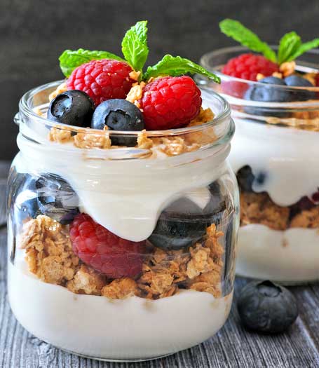 granola parfait