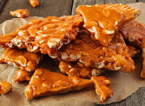 homemade peanut brittle