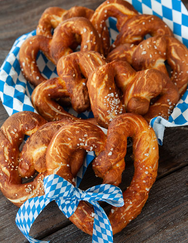 pretzel hearts