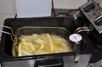 frying fries