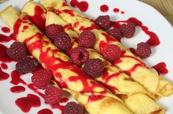 raspberry crepes